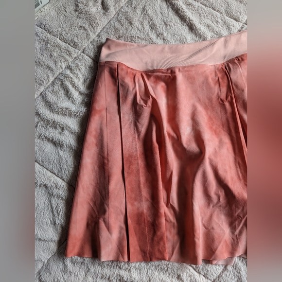 New Nike skirt - Picture 2 of 12